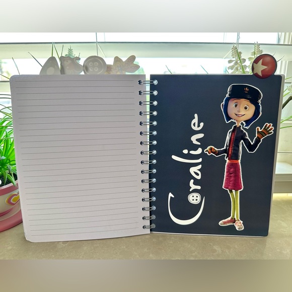 Coraline🌒Journal - Picture 7 of 10